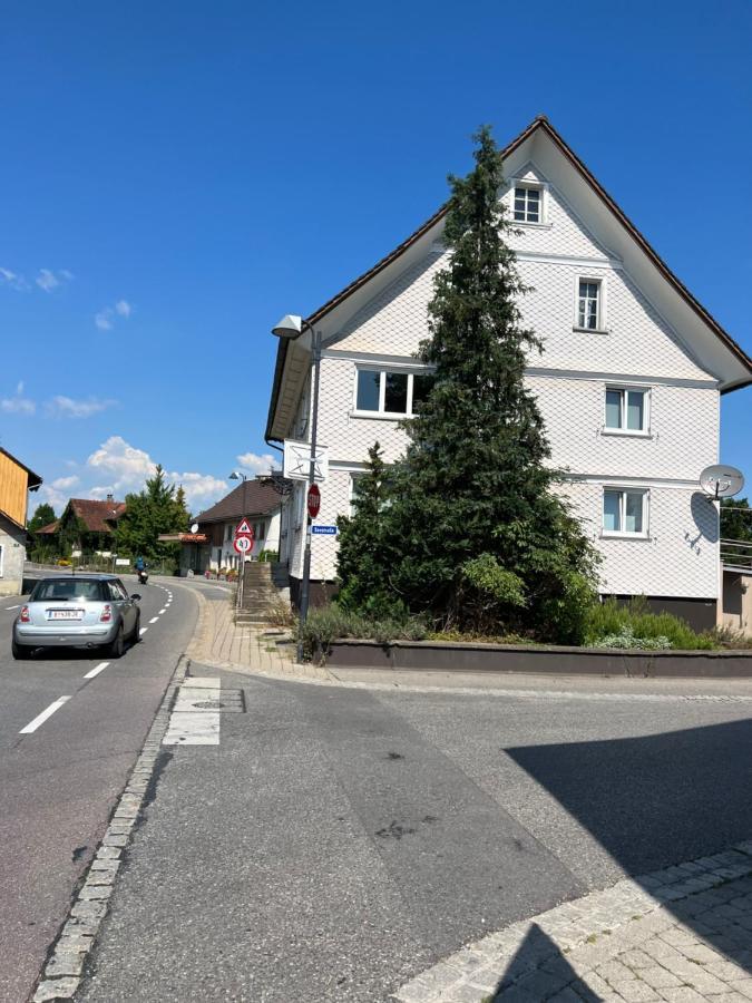 Orkhan Latifov Höchst Exterior foto
